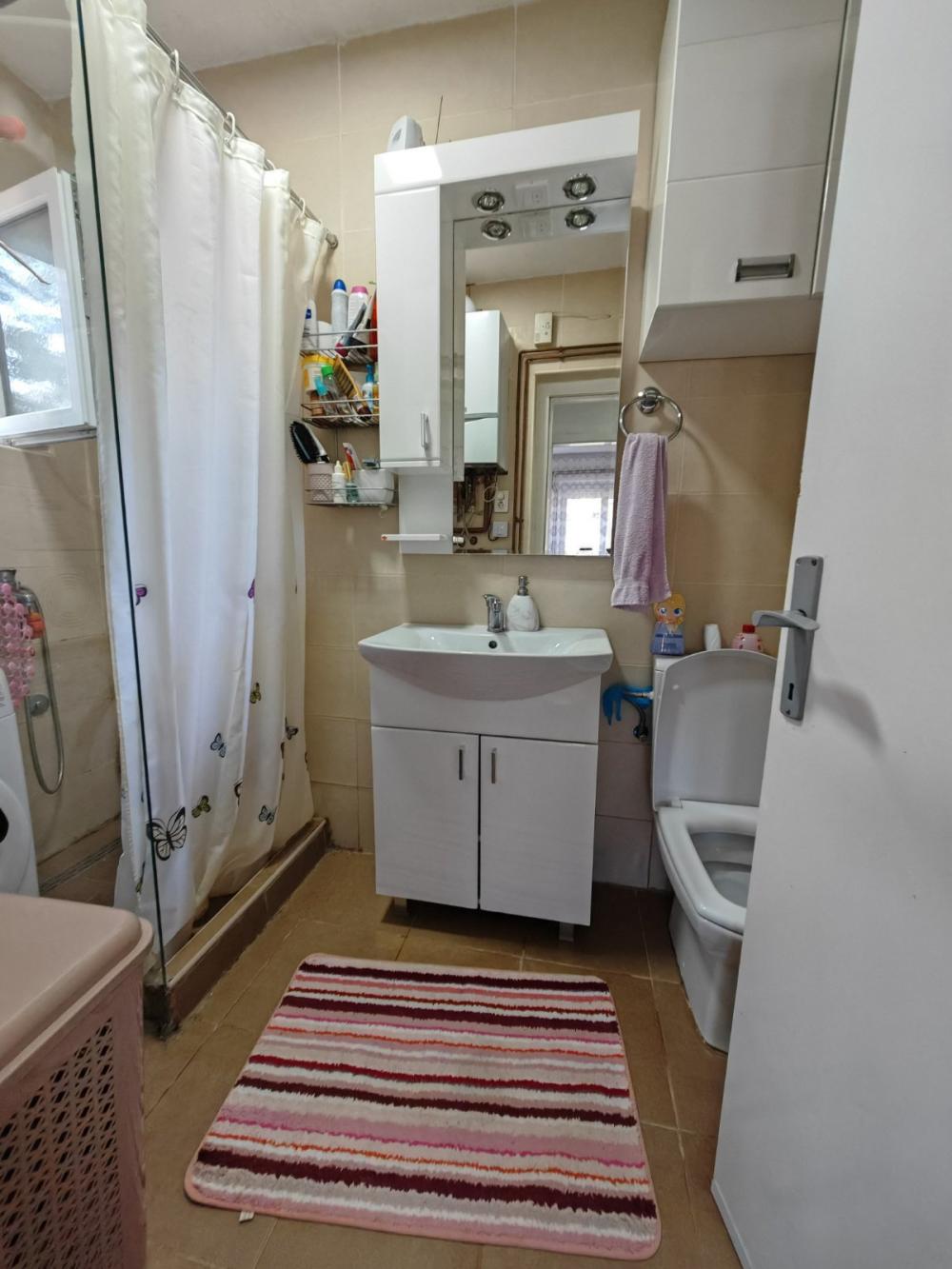 Slika 1 - Renoviran stan 2,5-soban u blizini Plaze